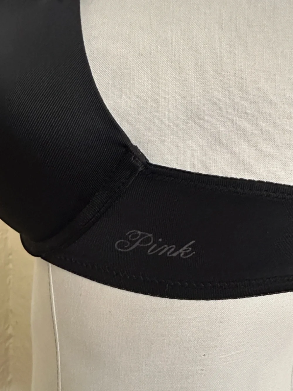 Victoria’s Secret Pink Wear Everywhere Super Push-Up Black Bra 32A - Picture 4 of 9